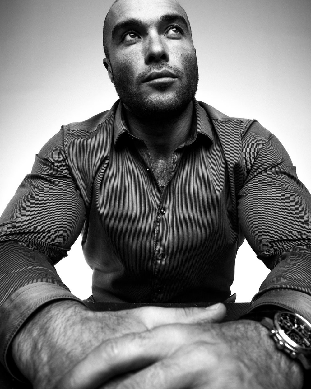 Рекламный фотограф в Москве, рекламная съемка и ретушь, студийная съемка для актерского портфолио, портретный фотограф Москва 