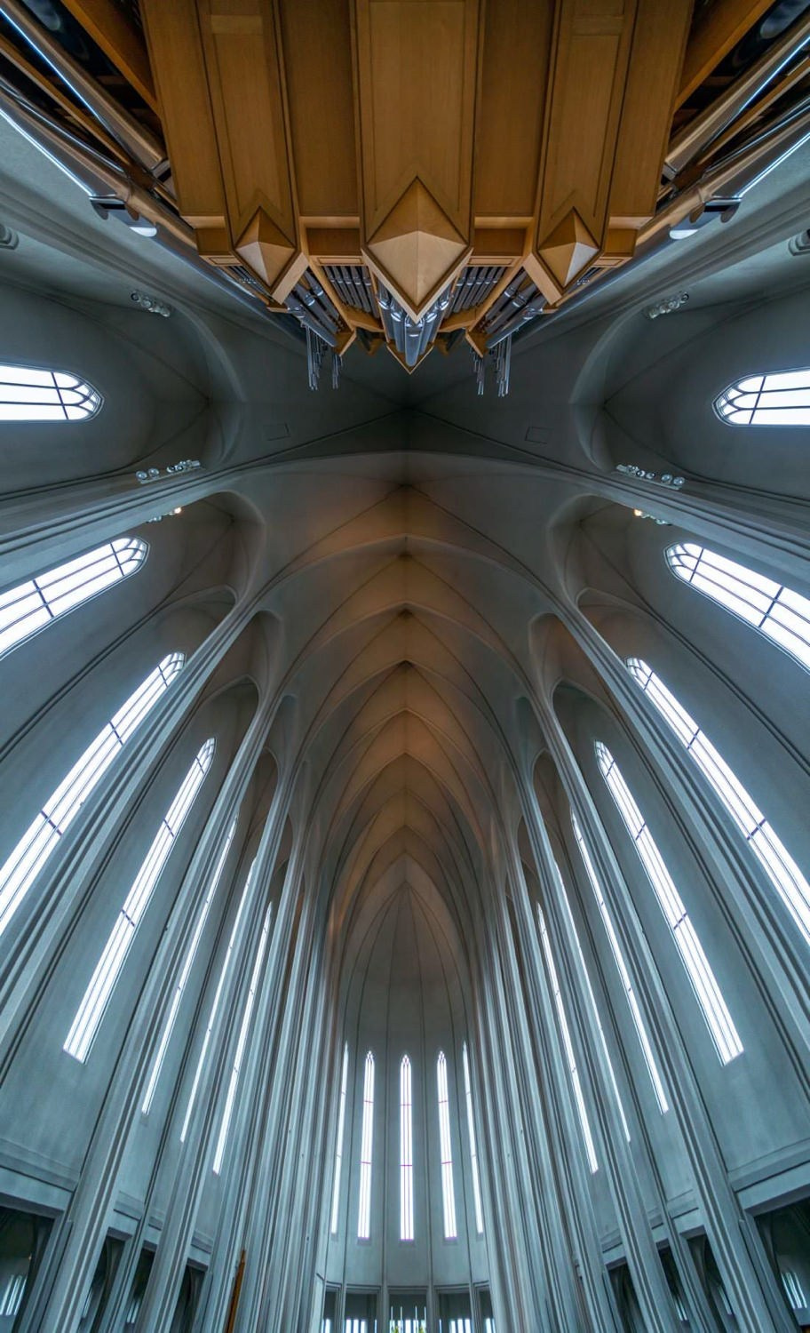 Look up — personal project of photographer Vadim Sherbakov. Vadim Sherbakov Portfolio