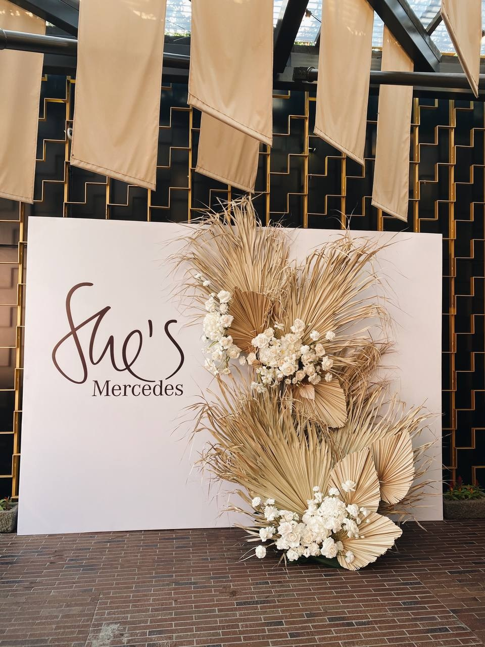 She's Mercedes. Ксения Почтарь. Декоратор и флорист, город Владивосток