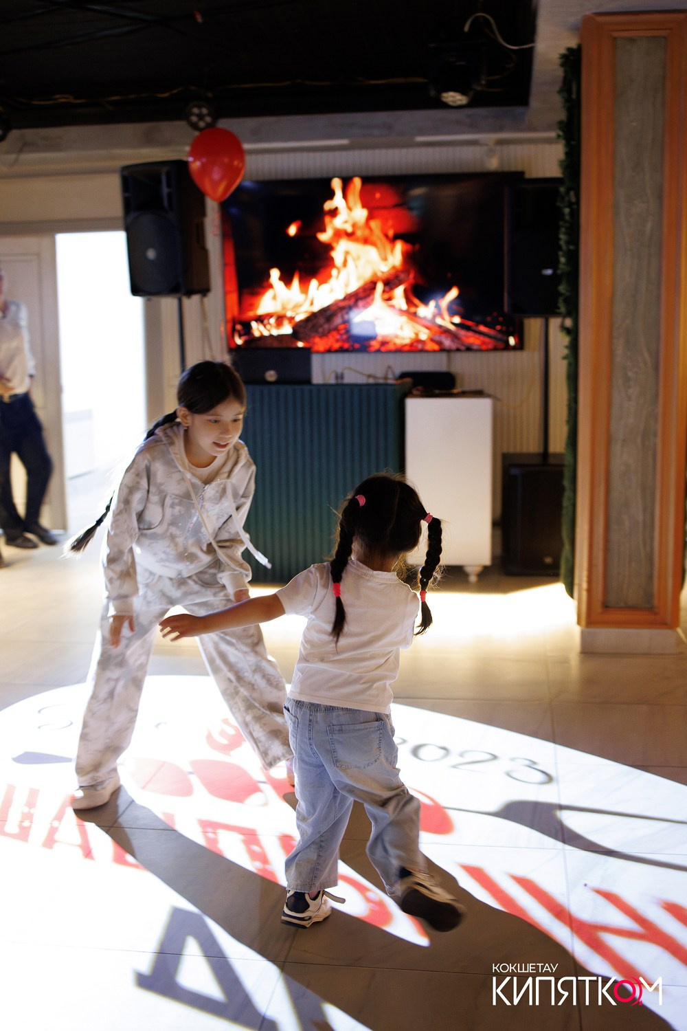 ШАШЛЫЧНЫЙ ДВОР. КИПЯТКОМ КОКШЕТАУ