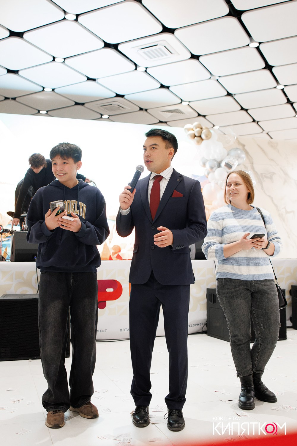 ОТКРЫТИЕ ТРЦ РИО 2. КИПЯТКОМ КОКШЕТАУ