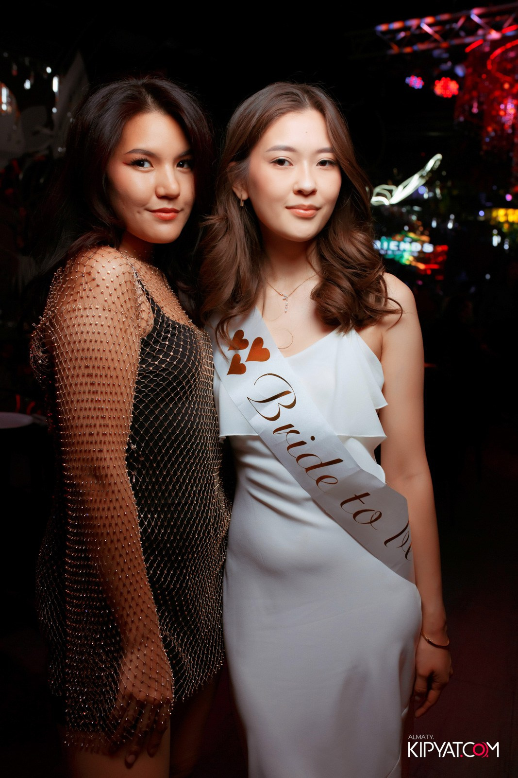 FRIENDS BAR & TERRACE. КИПЯТКОМ АЛМАТЫ!