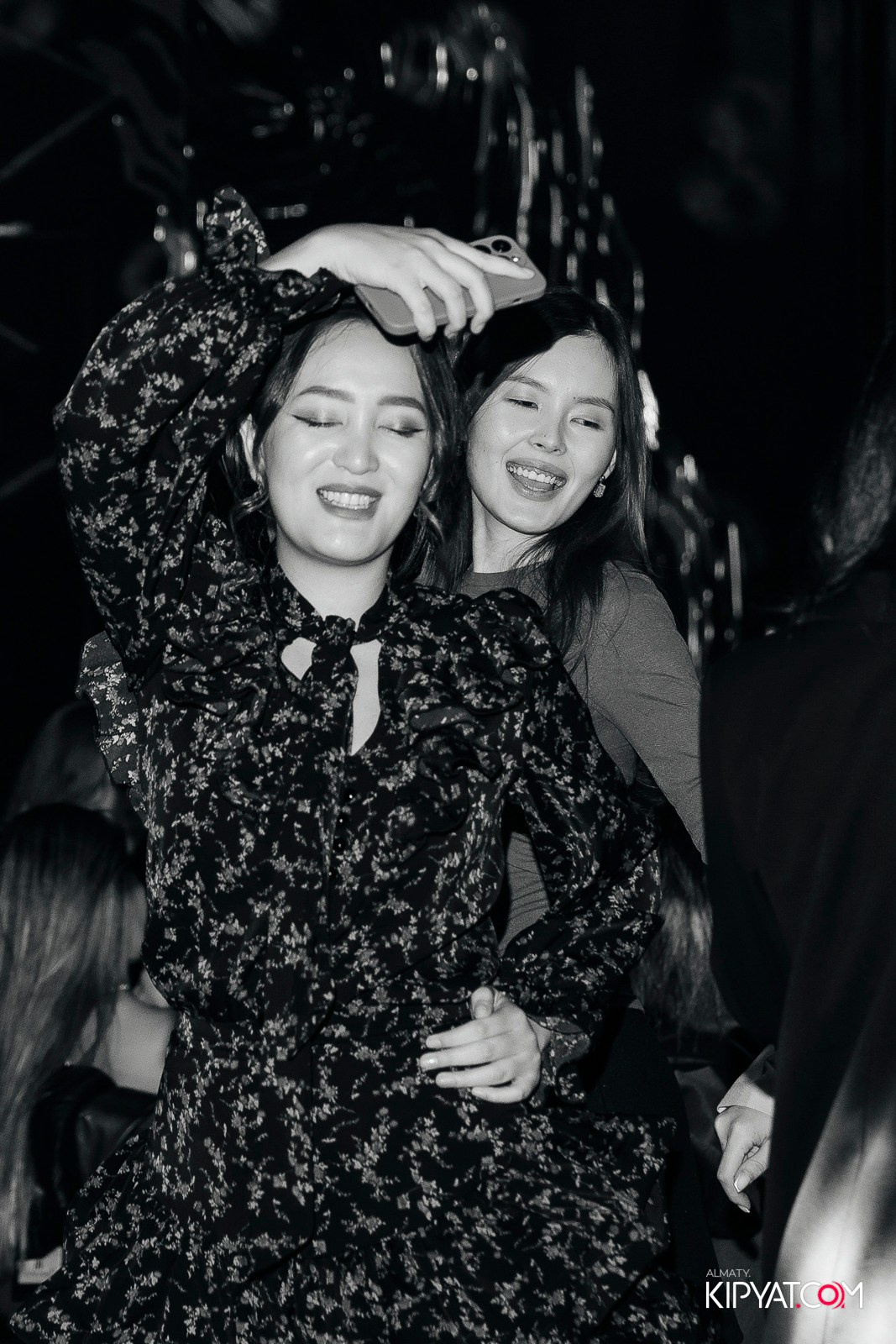 MOOD KARAOKE & TERRACE. КИПЯТКОМ АЛМАТЫ!