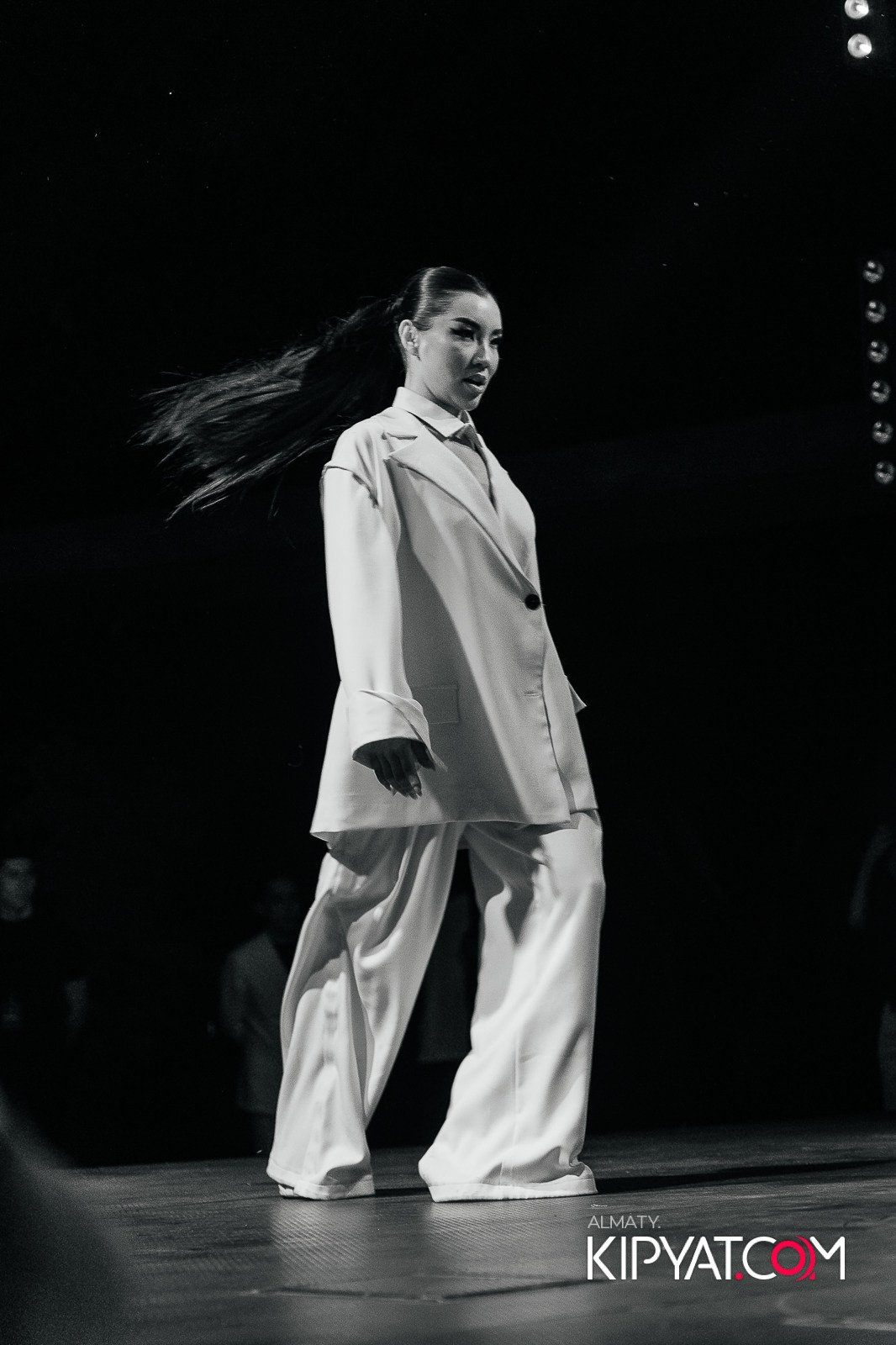 QUEEN. КИПЯТКОМ АЛМАТЫ!