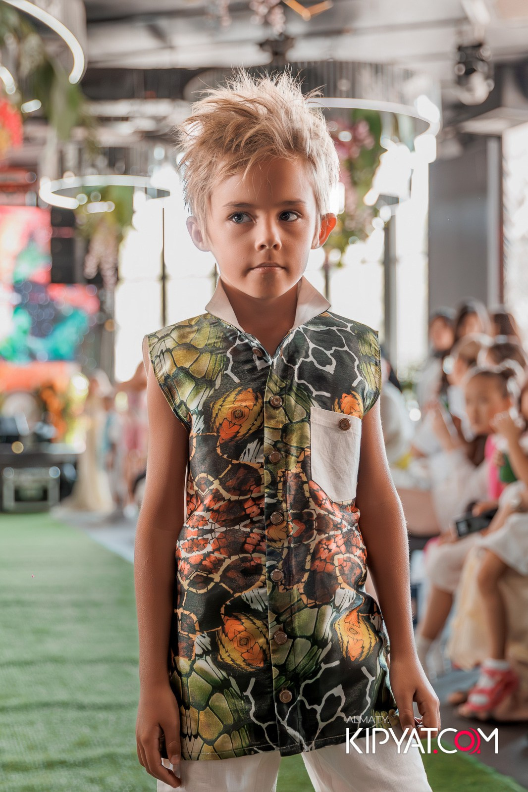 PROM KIDS FASHION SHOW. КИПЯТКОМ АЛМАТЫ!