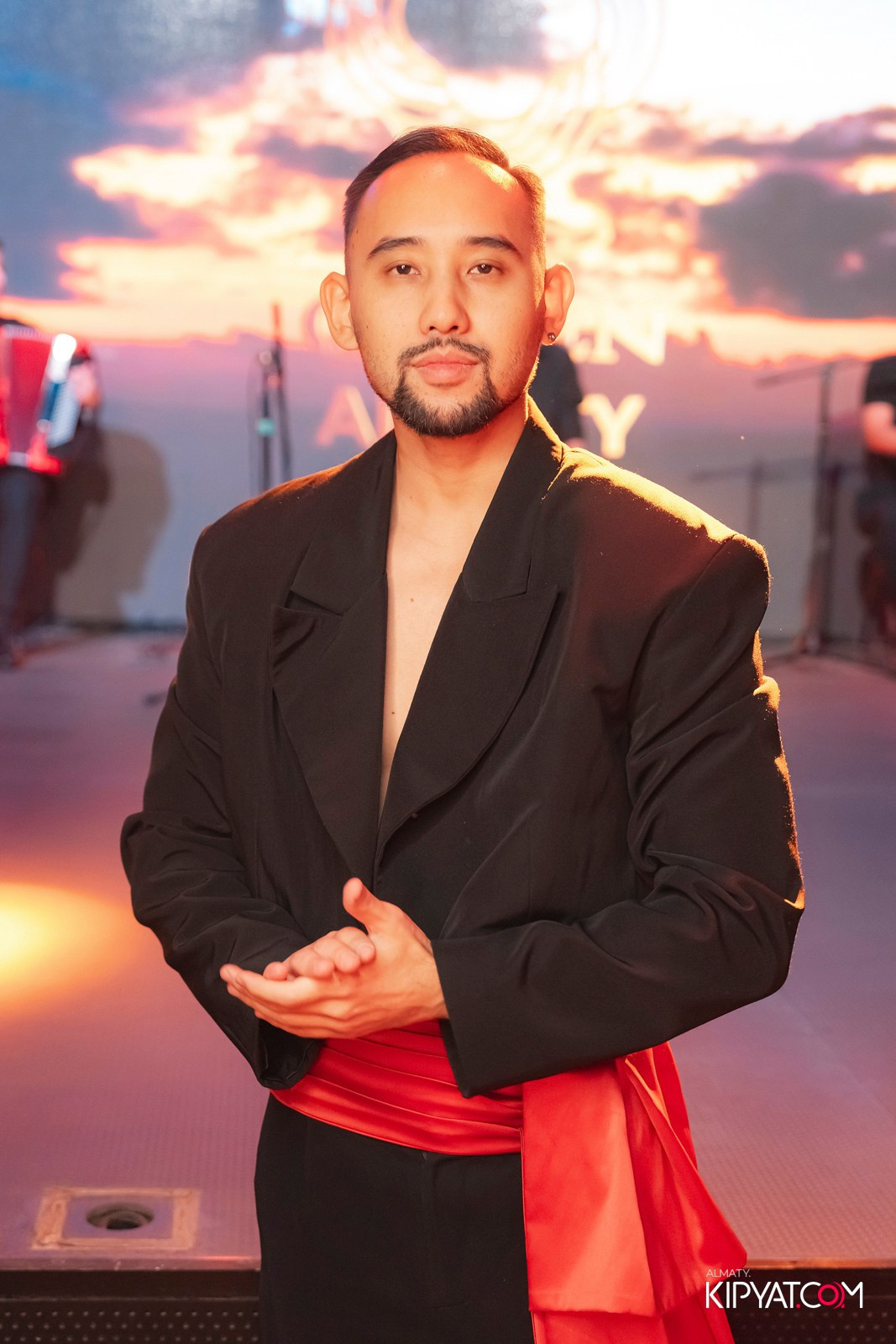 QUEEN. КИПЯТКОМ АЛМАТЫ!