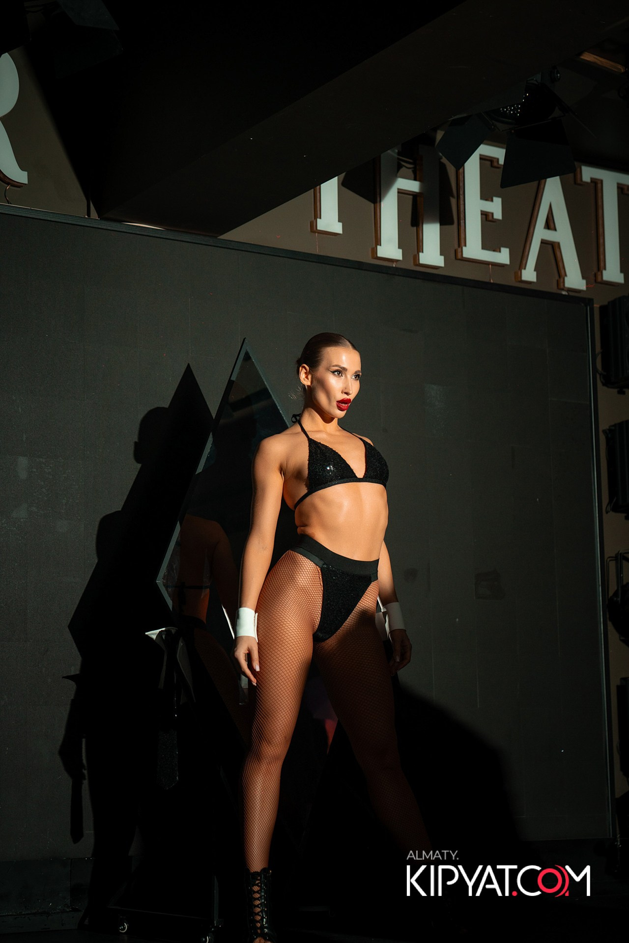 THE THEATER. КИПЯТКОМ АЛМАТЫ!