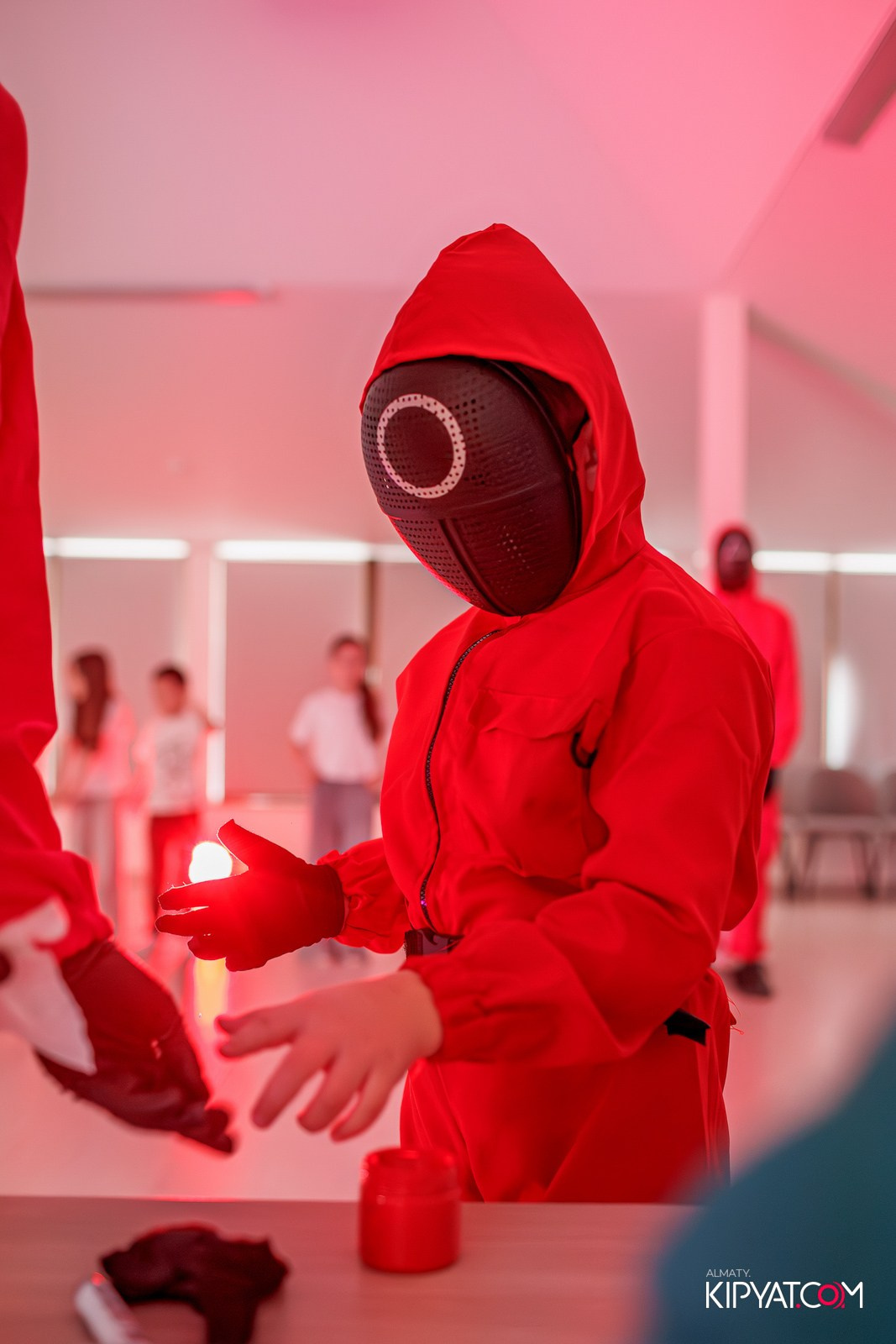 КВЕСТ-ШОУ ALAROVICH / ИГРА В КАЛЬМАРА. КИПЯТКОМ АЛМАТЫ!