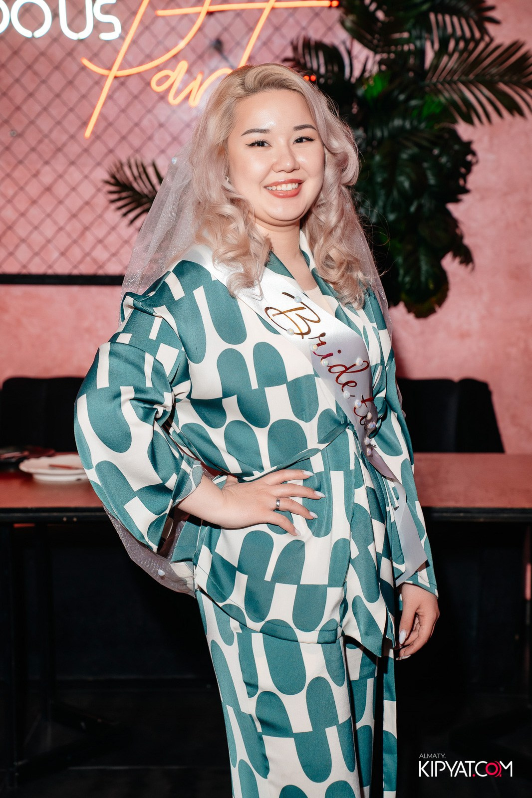 ДОРОГАЯ, Я НЕ ПИЛ. КИПЯТКОМ АЛМАТЫ!