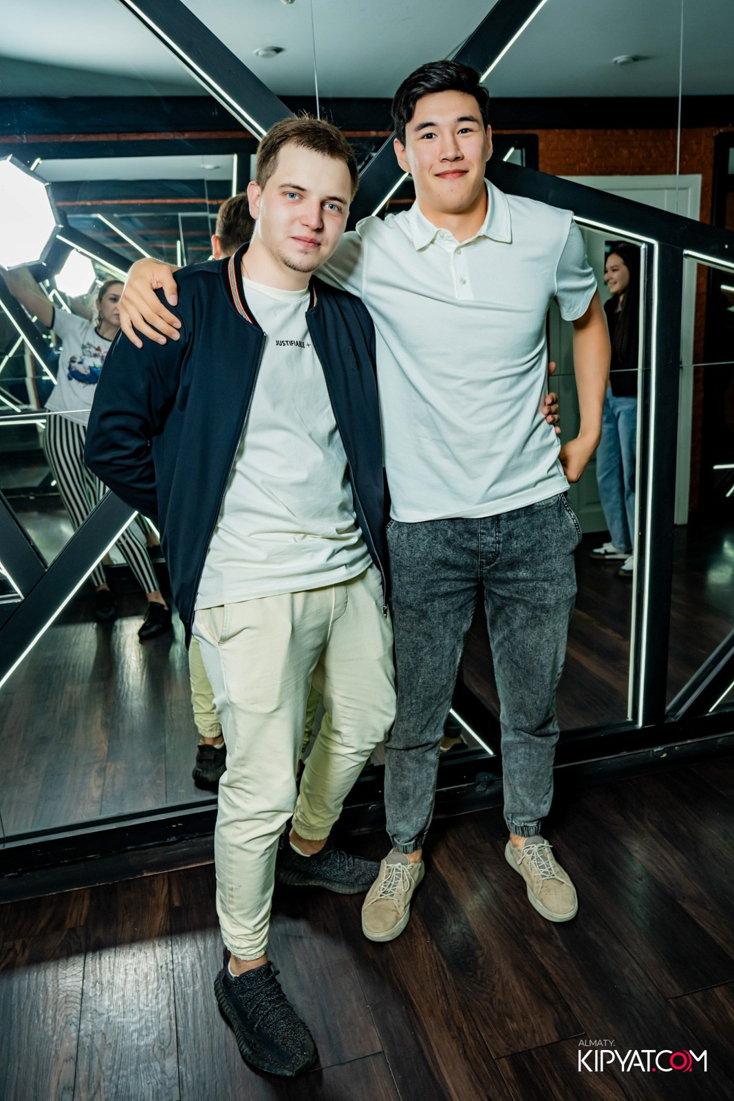 УХО И МЕДВЕДЬ НА САИНА. КИПЯТКОМ АЛМАТЫ!