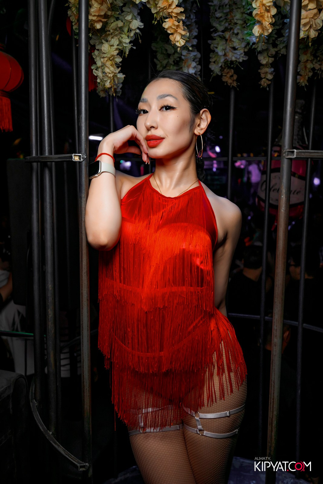 UYAT EMES BAR. КИПЯТКОМ АЛМАТЫ!