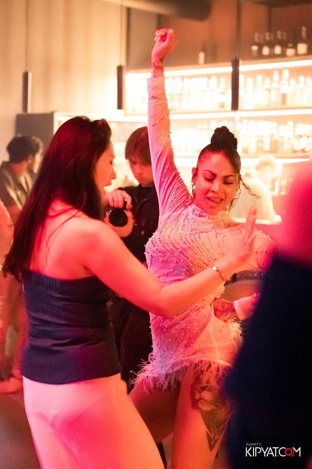 SHISHA PLATINUM. КИПЯТКОМ АЛМАТЫ!