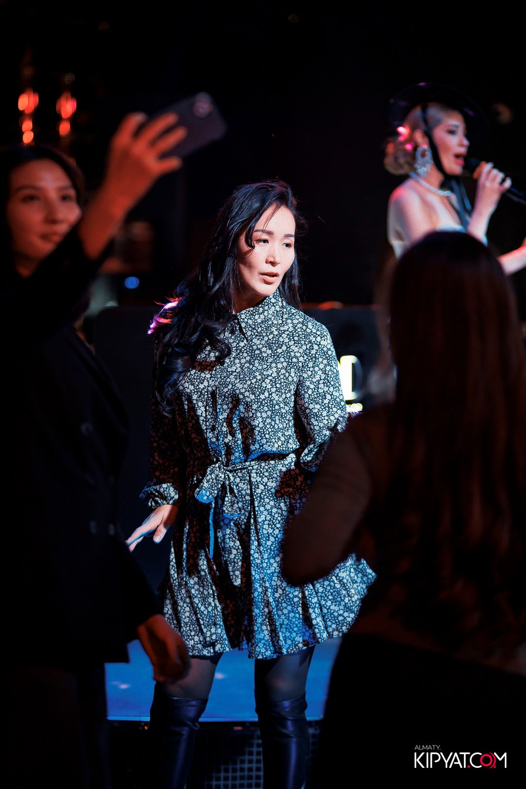 MOOD KARAOKE & TERRACE. КИПЯТКОМ АЛМАТЫ!