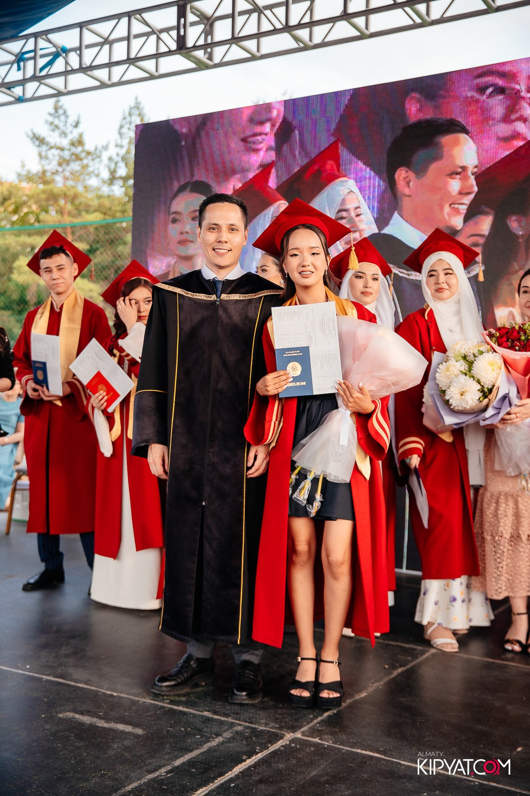 ВРУЧЕНИЕ ДИПЛОМОВ — НАРХОЗ КОЛЛЕДЖ. Part 3. КИПЯТКОМ АЛМАТЫ!