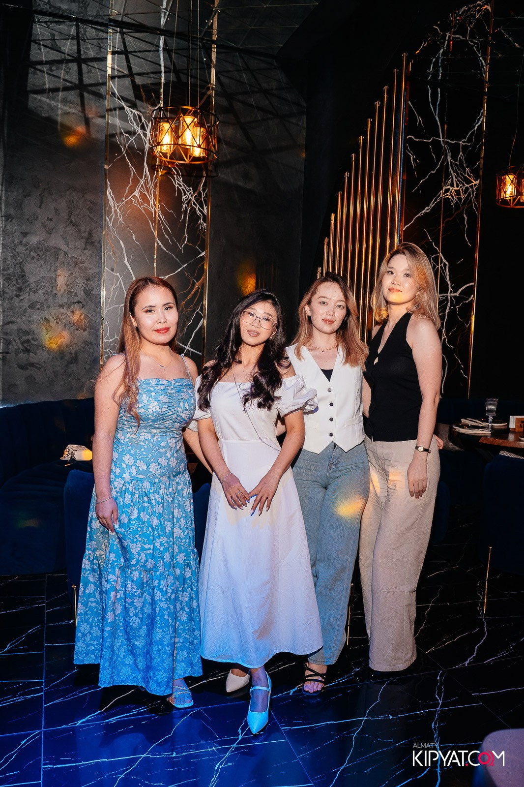 MOOD KARAOKE & TERRACE. КИПЯТКОМ АЛМАТЫ!