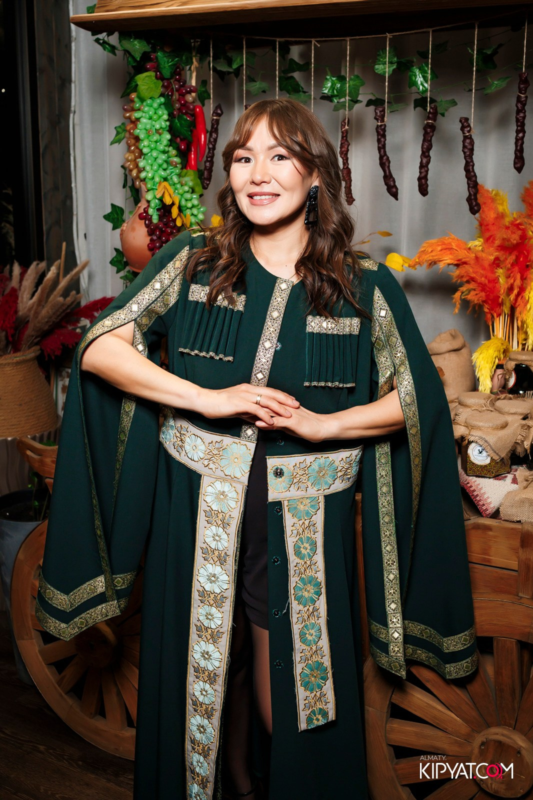 КАВКАЗСКИЙ ВЕЧЕР В ВАХТАНГУРИ. КИПЯТКОМ АЛМАТЫ!