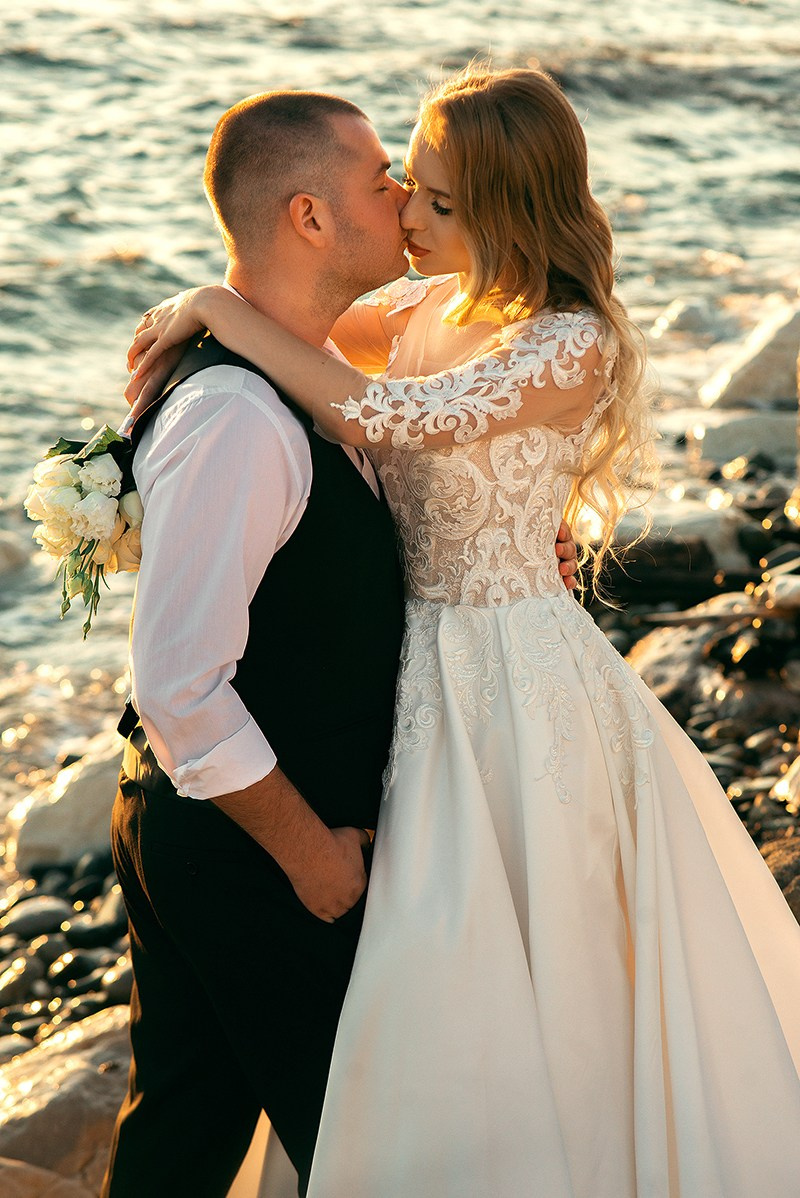 Свадебные фотосессии в Сириусе и Адлере. Фотограф в Адлере, Сириусе, Красной Поляне — лавстори, семейные и индивидуальные фотосессии