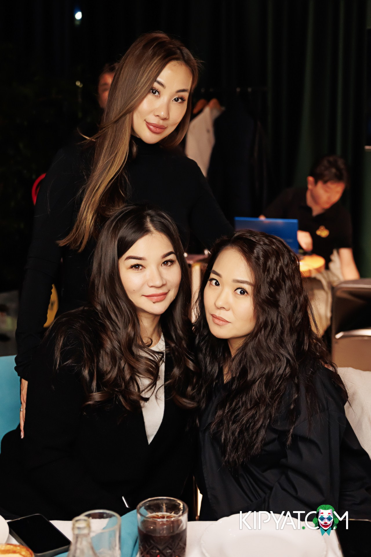 ХЕЛЛОУИН В ТЕПЛИЦЕ. КИПЯТКОМ АЛМАТЫ!