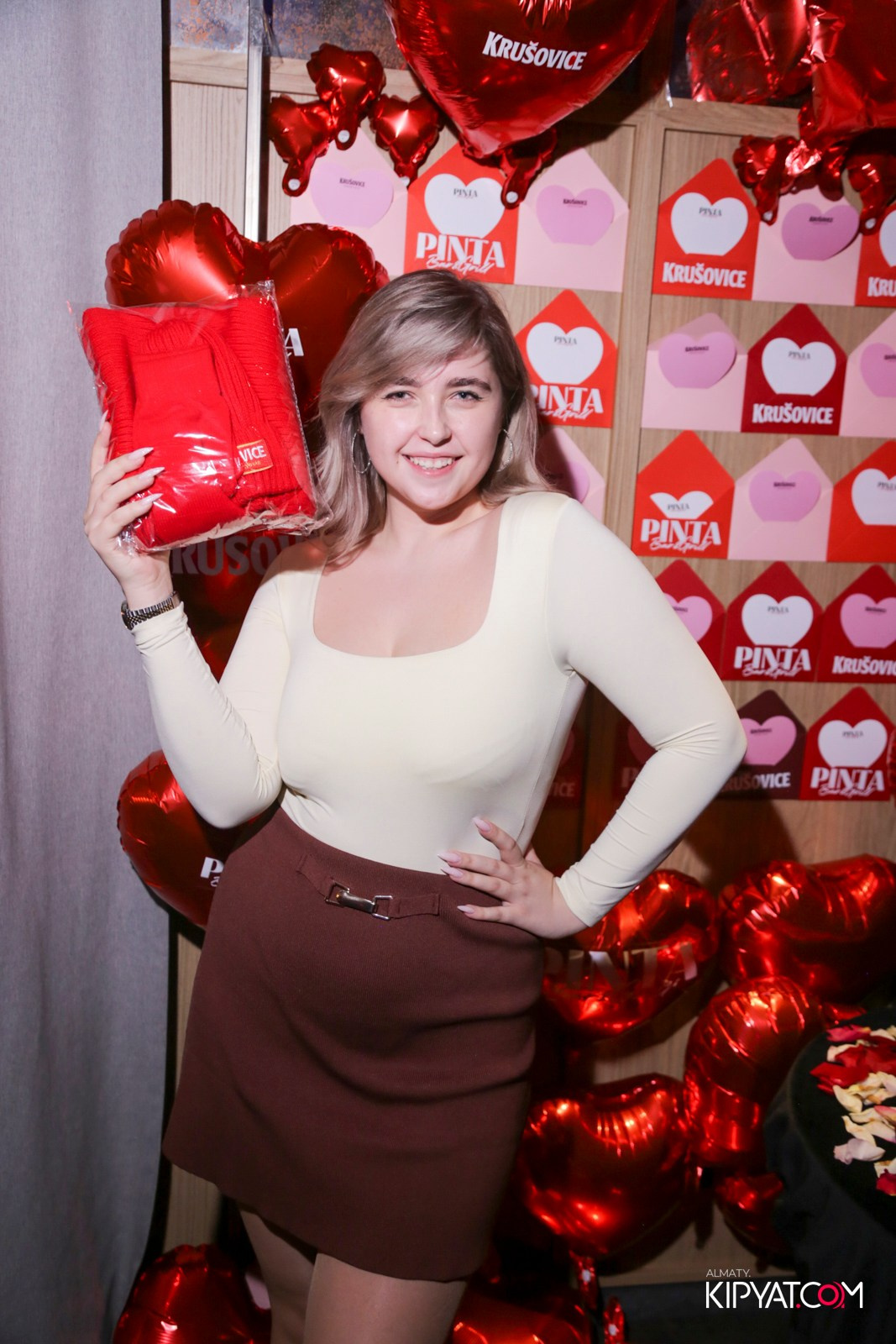 ПИНТА НА ТУЛЕБАЕВА. КИПЯТКОМ АЛМАТЫ! Фотосъемка мероприятий в Алматы