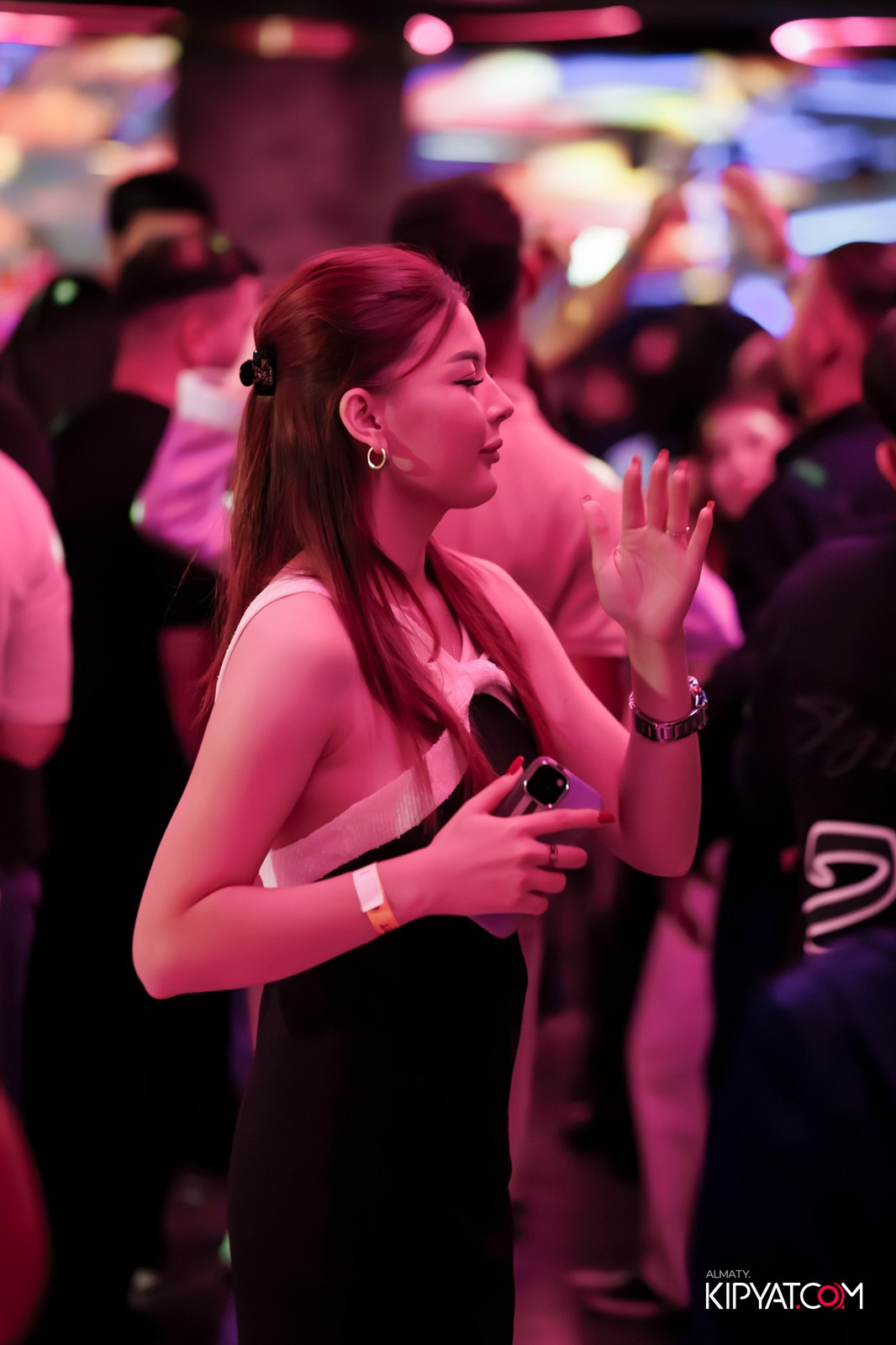 EVENT BAR. КИПЯТКОМ АЛМАТЫ!