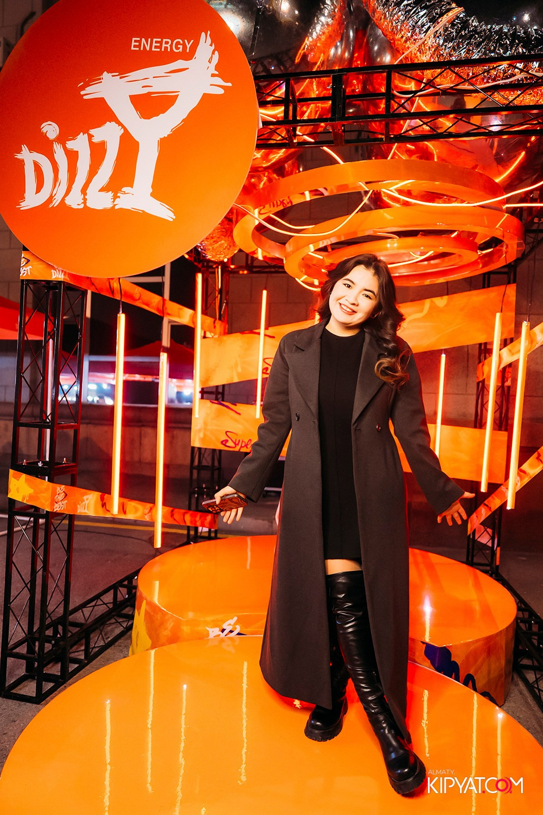 КОНЦЕРТ МИРАСА ЖУГУНУСОВА НА ЦЕНТРАЛЬНОМ СТАДИОНЕ. КИПЯТКОМ АЛМАТЫ!