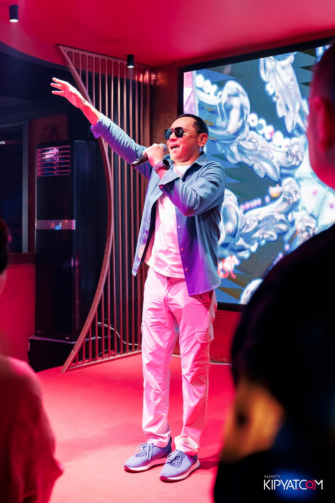 ЗАЯ, НА БИС. КИПЯТКОМ АЛМАТЫ!