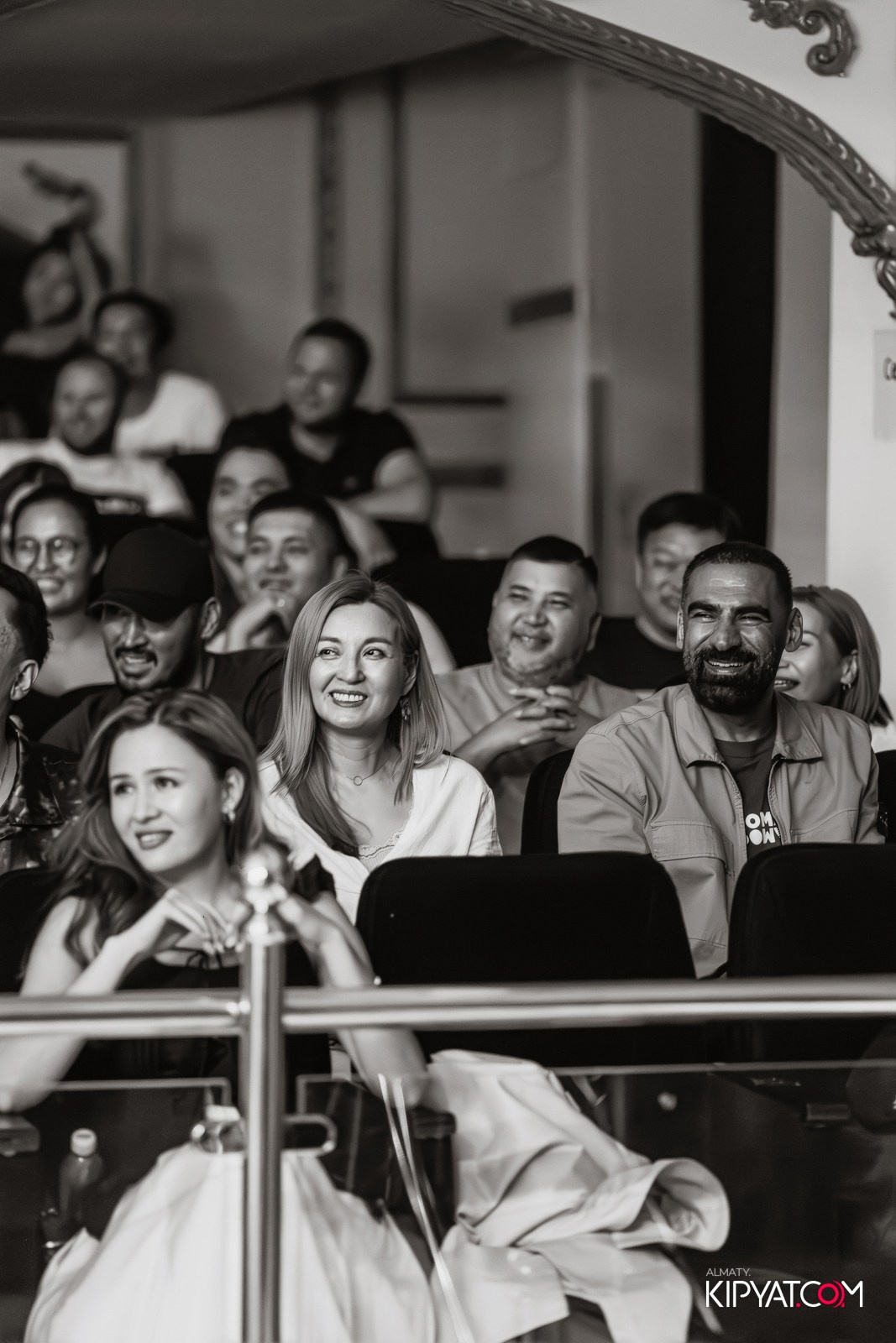 STAND UP КОНЦЕРТ АЛЕКСАНДА МЕРКУЛЬ. КИПЯТКОМ АЛМАТЫ!