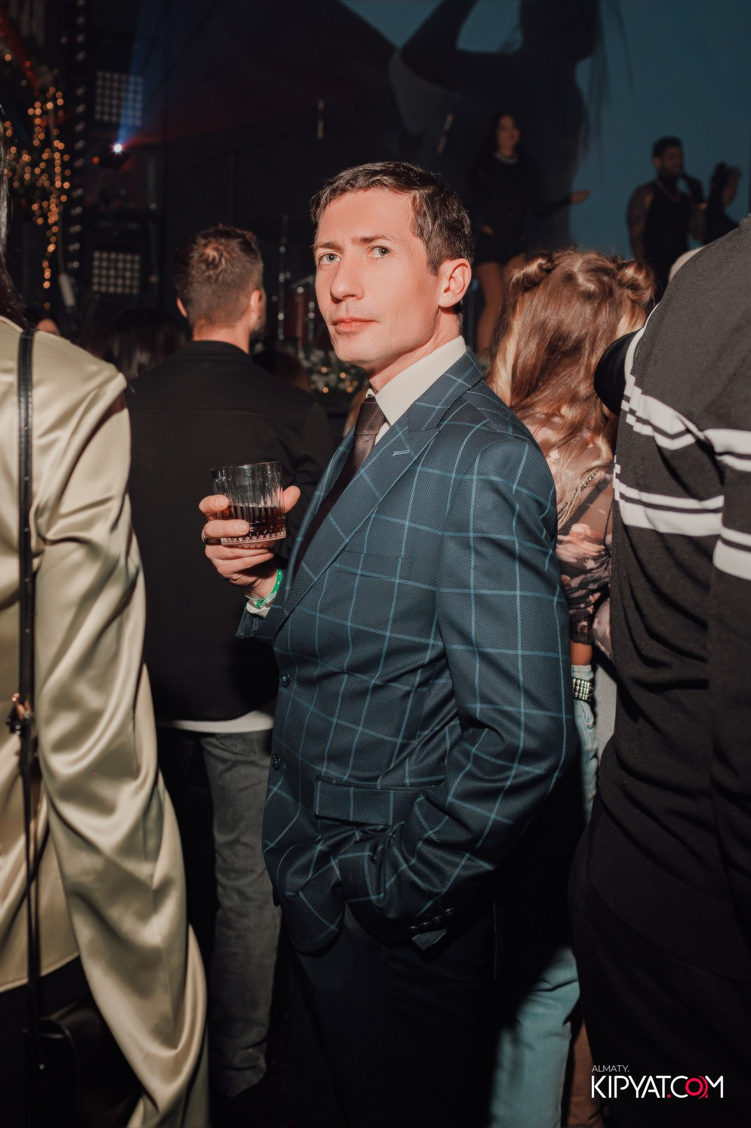 BEAUTY ЁЛКА SANTA BARBARA SPECIAL GUEST ГРУППА MILLENIUM 5 ТРИБЬЮТ ШОУ. КИПЯТКОМ АЛМАТЫ! Фотосъемка мероприятий в Алматы