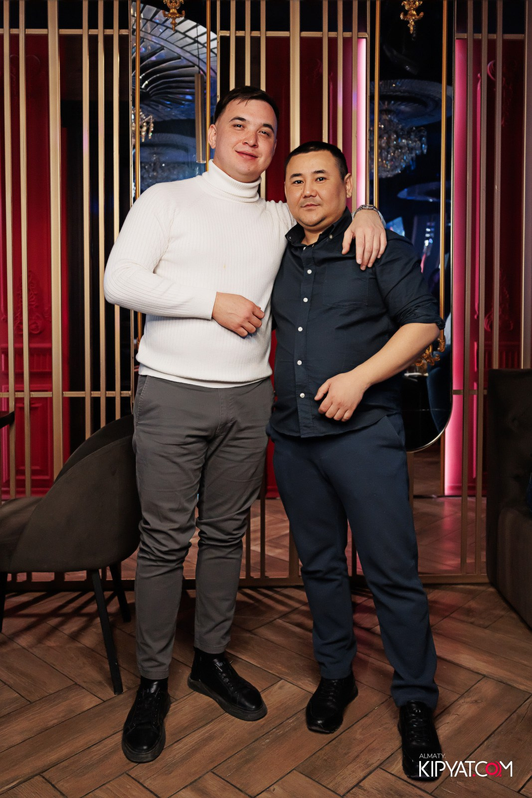 ЗАЯ, НА БИС. КИПЯТКОМ АЛМАТЫ!