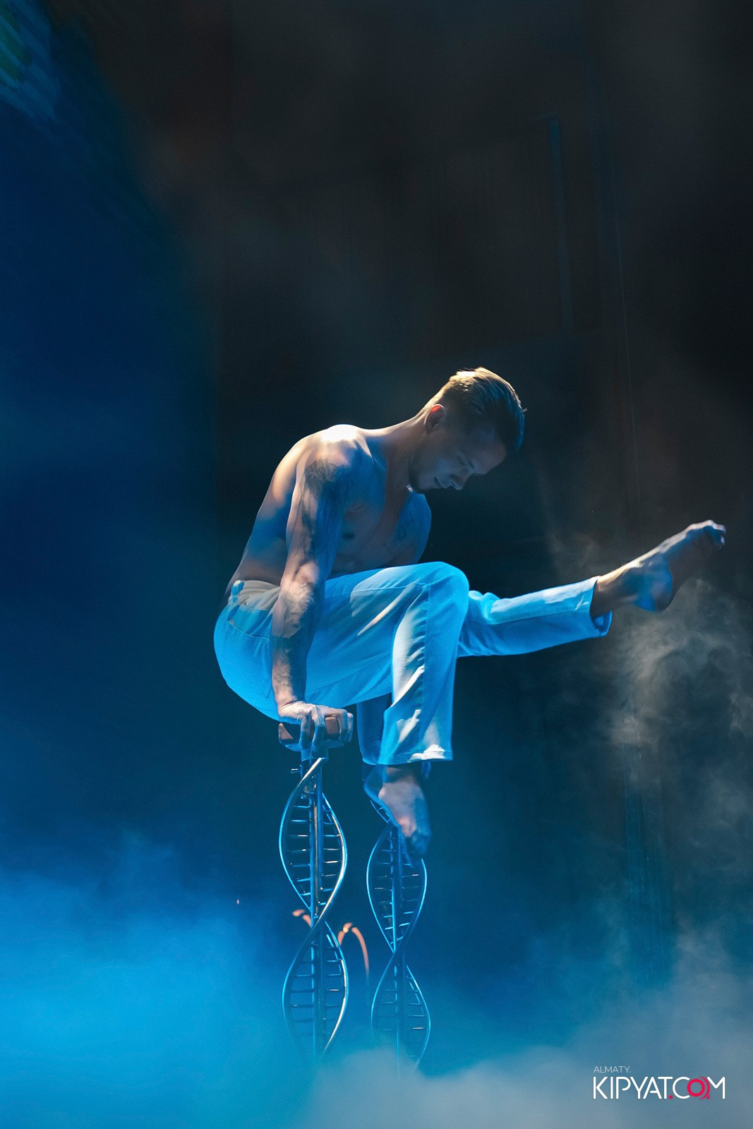 QUEEN. КИПЯТКОМ АЛМАТЫ!