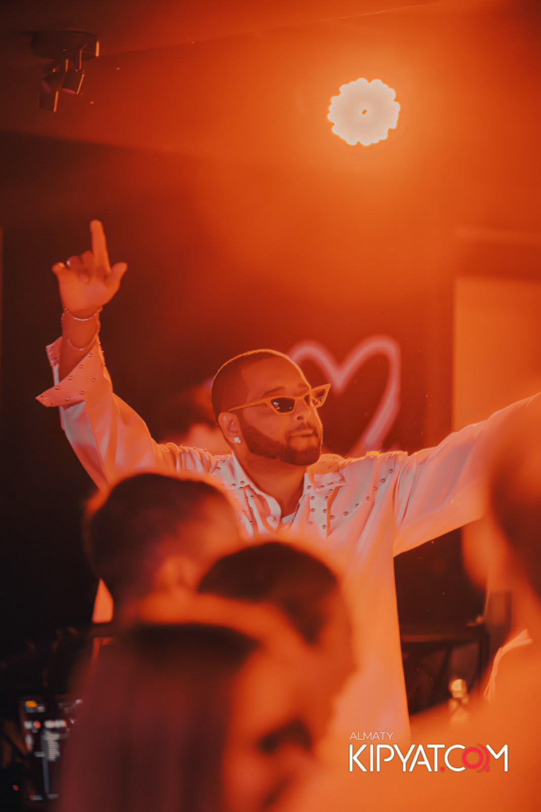 ШАШЛЫКОФФ. КИПЯТКОМ АЛМАТЫ!