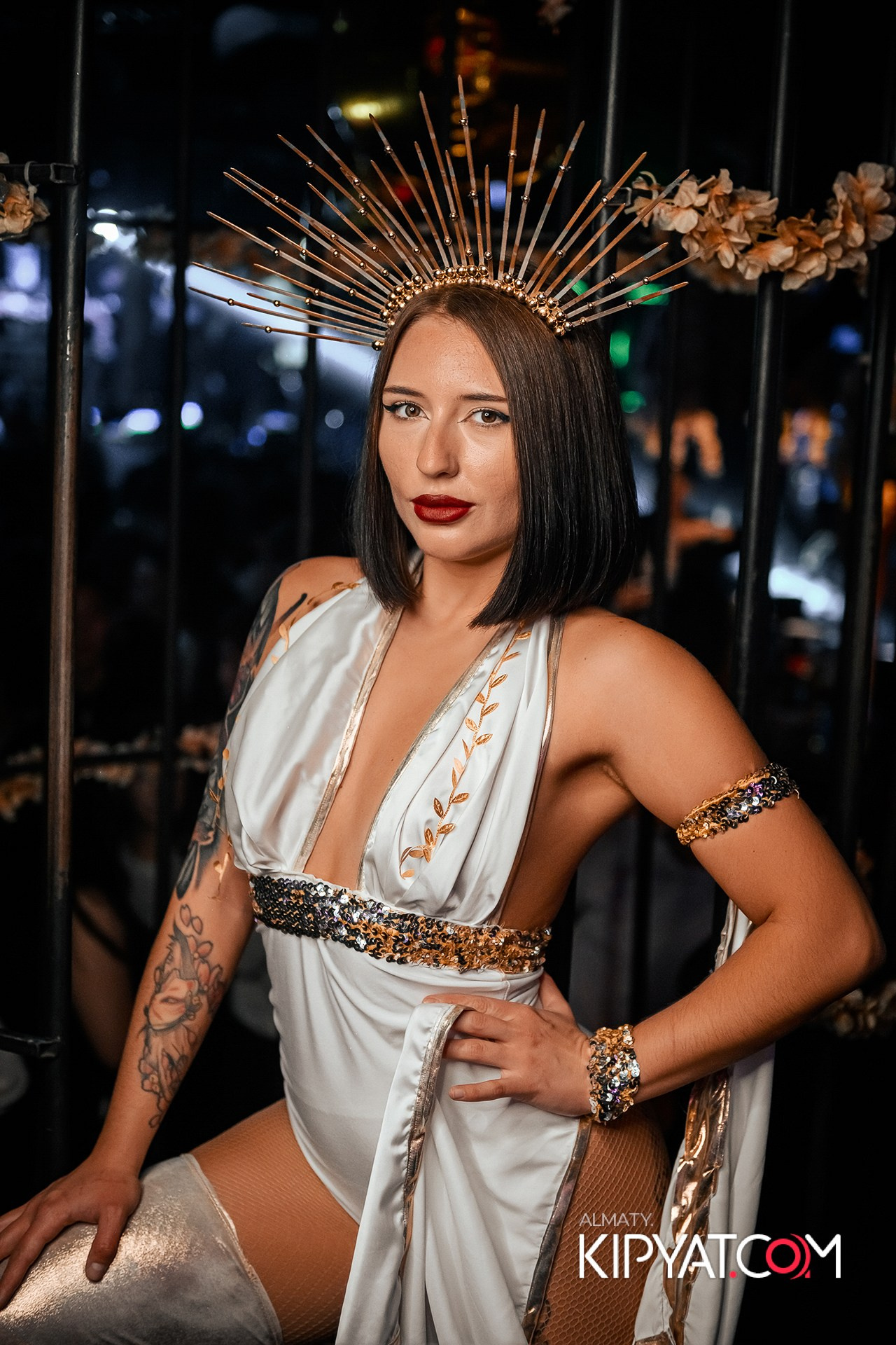 UYAT EMES BAR. КИПЯТКОМ АЛМАТЫ!