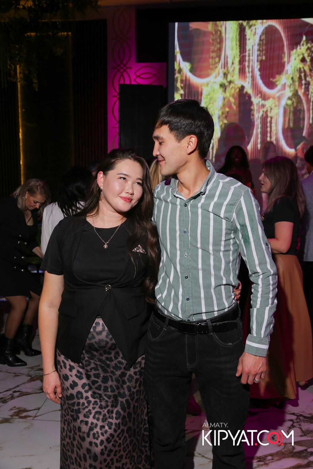 РЕСТОРАН РАХАТ. КИПЯТКОМ АЛМАТЫ!