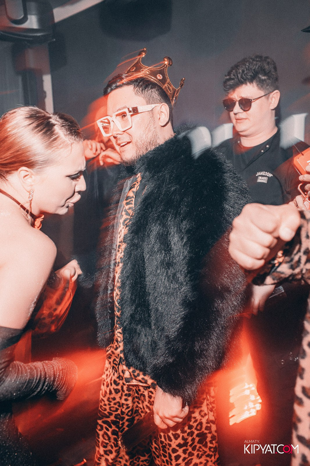 PATRIKI RESTAURANT. КИПЯТКОМ АЛМАТЫ!