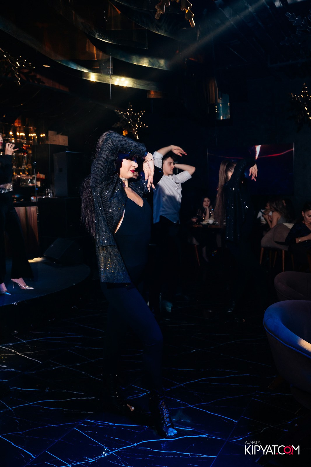 MOOD KARAOKE & TERRACE. КИПЯТКОМ АЛМАТЫ!