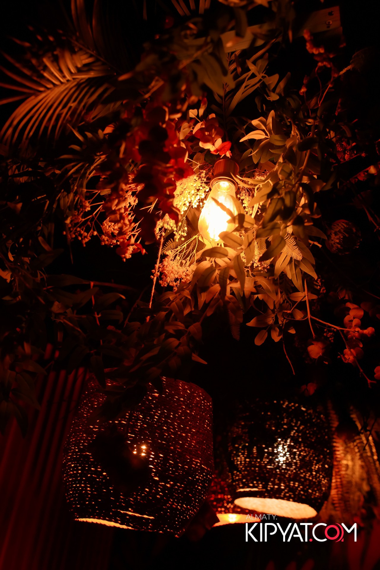 MODI RESTORANCHIK. КИПЯТКОМ АЛМАТЫ!