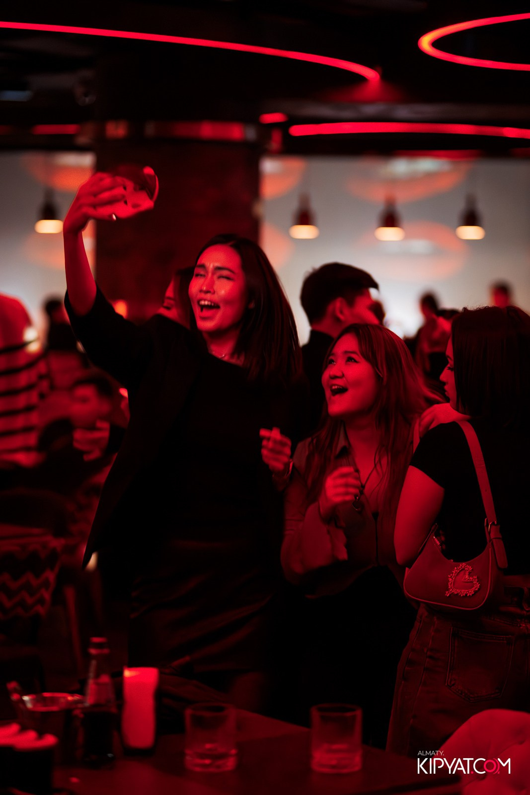 EVENT BAR. КИПЯТКОМ АЛМАТЫ!