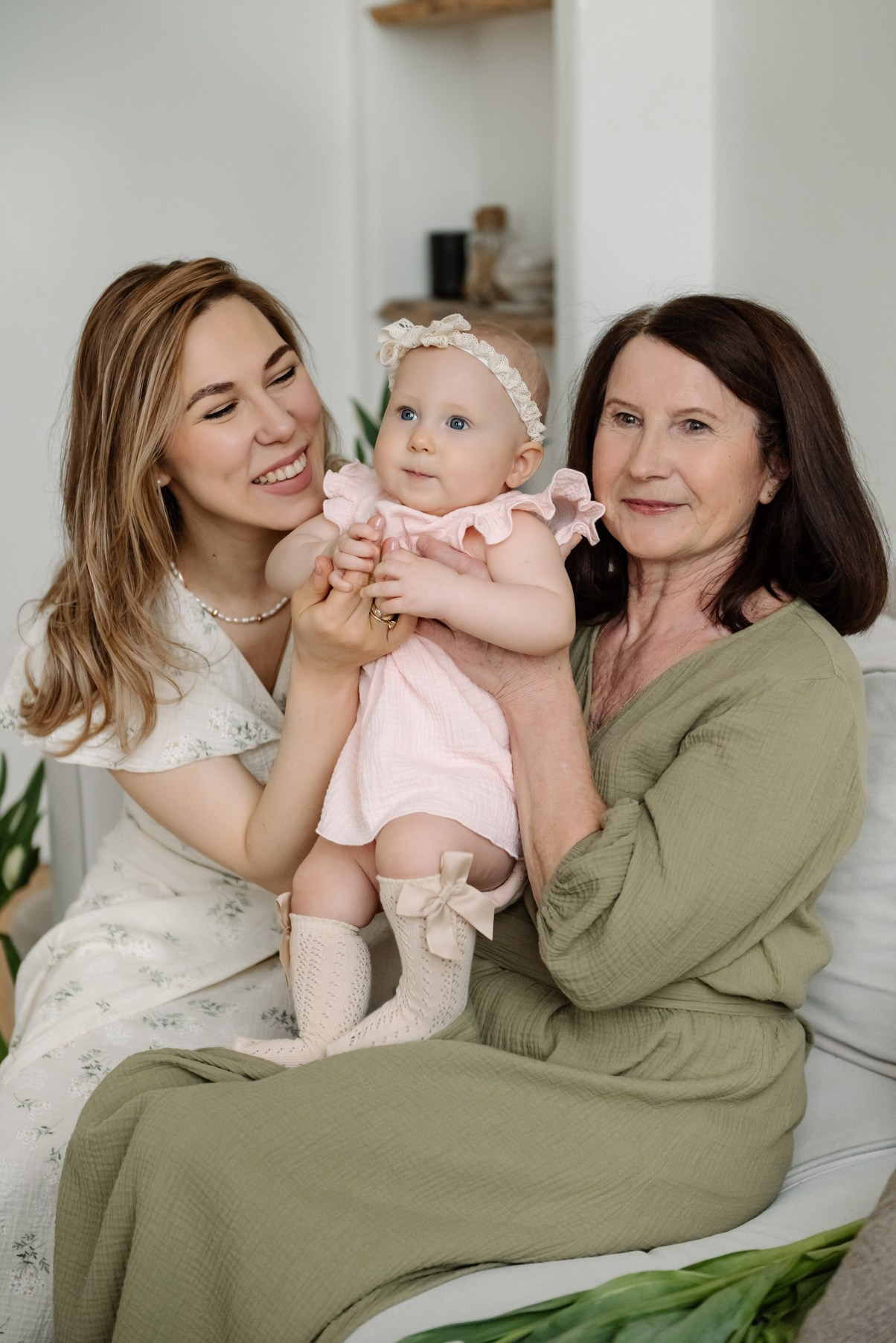 Семейная фотосессия с тюльпанами. Свадебный и семейный фотограф в Санкт-Петербурге Елена Худякова