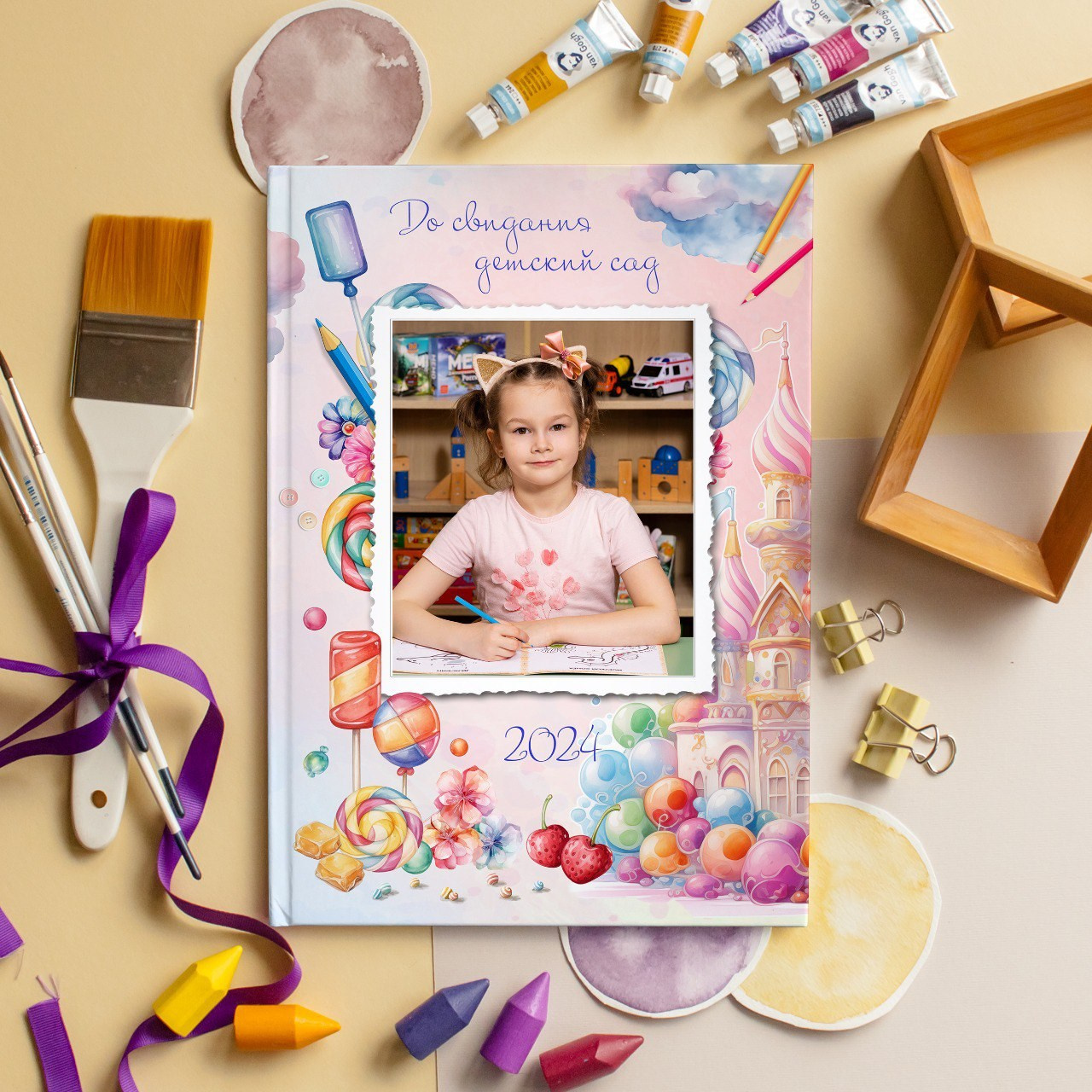 Выпускной альбом для детского сада Карамельки. Medlori fotobook Выпускные альбомы в Липецке Лариса Медведева