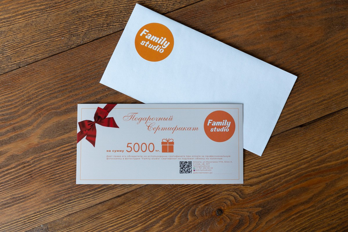 Фотоальбомы и фоторамки. Фотостудия Алматы. Семейная и детская фотостудия Family studio.Фотограф Алматы