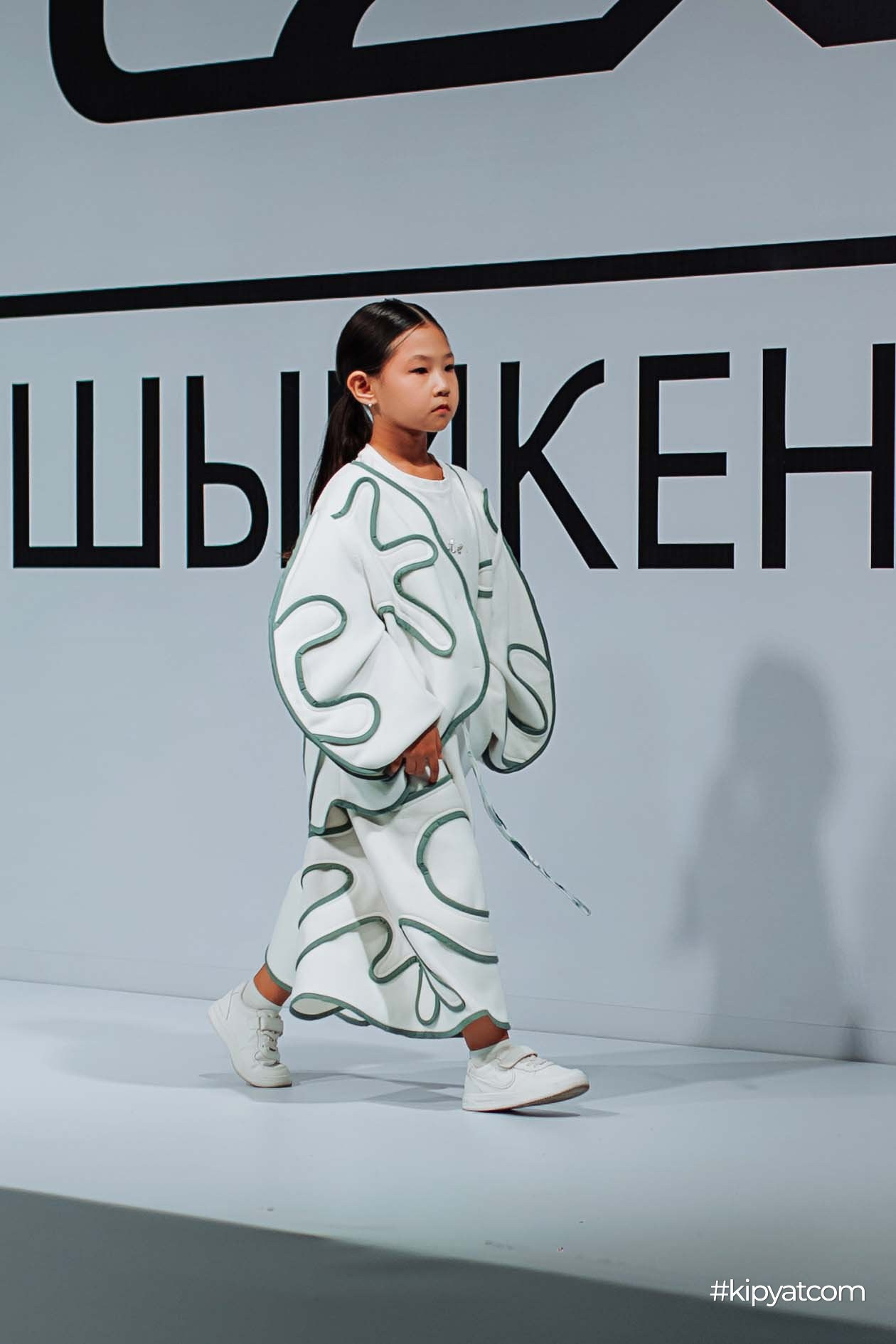 KAZAKHSTAN FASHION WEEK SHYMKENT «11 SEASON» KIDS. Кипятком Шымкент