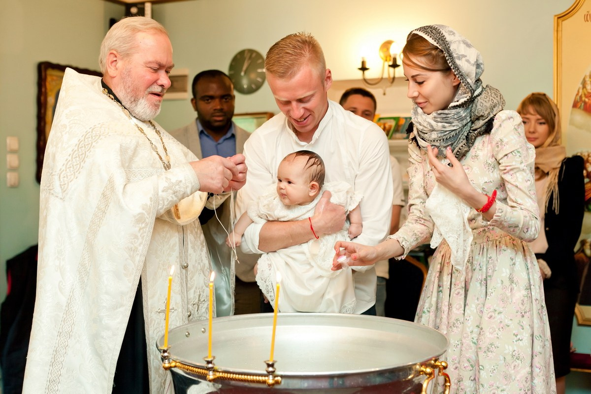Крещение Свято-Троицкий Храм. г. Всеволожск. Фотограф на крещение в Санкт Петербурге