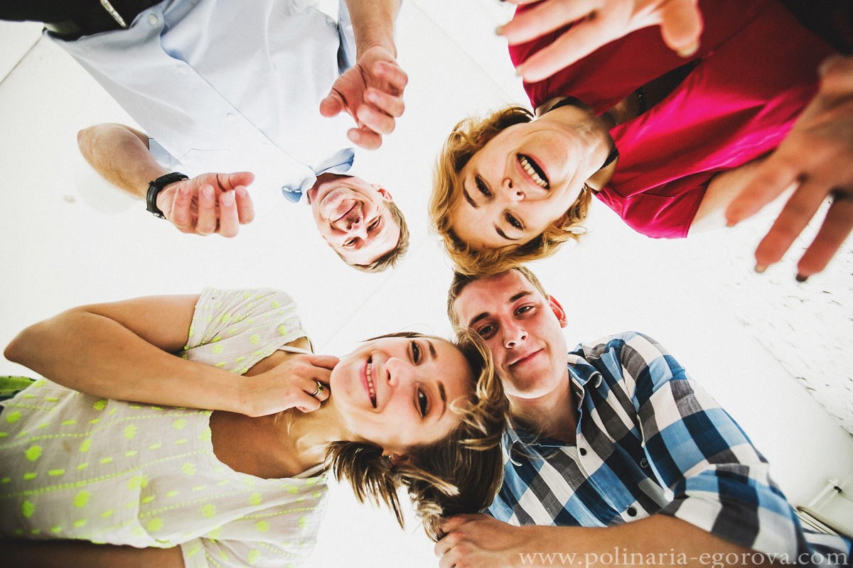 Яна дома. С семьей. Фотограф Полина Егорова город Тюмень