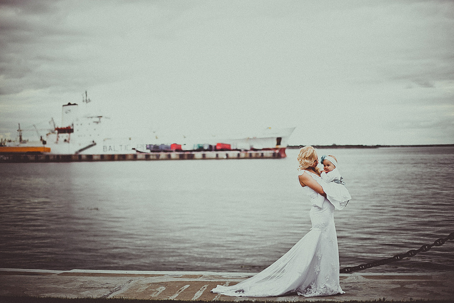 Клим и Надежда, дочь Мия, г. Cанкт-Петербург. Фотограф Полина Егорова город Тюмень