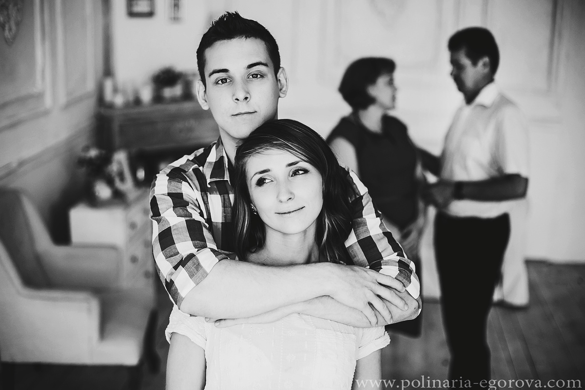 Яна дома. С семьей. Фотограф Полина Егорова город Тюмень