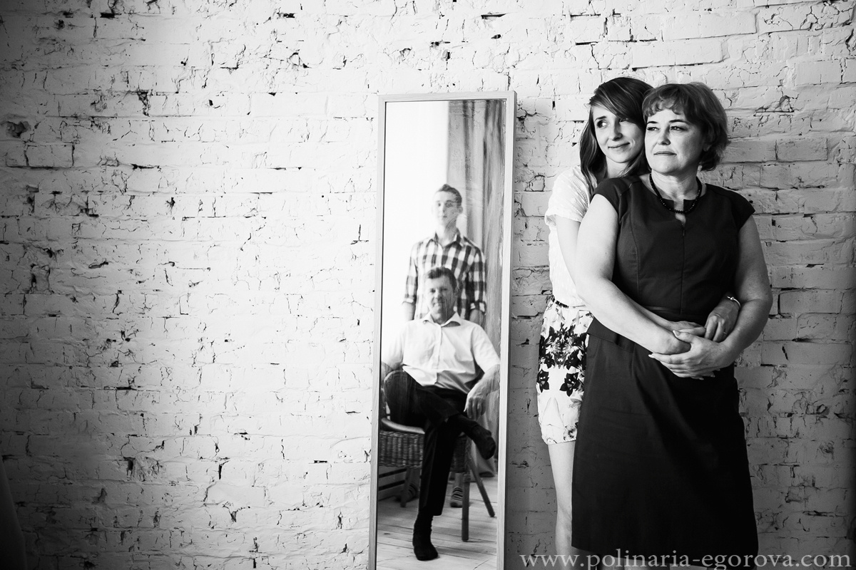 Яна дома. С семьей. Фотограф Полина Егорова город Тюмень