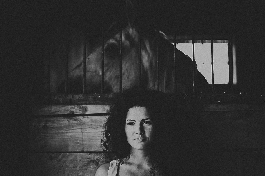 Мария и лошади. Фотограф Полина Егорова город Тюмень