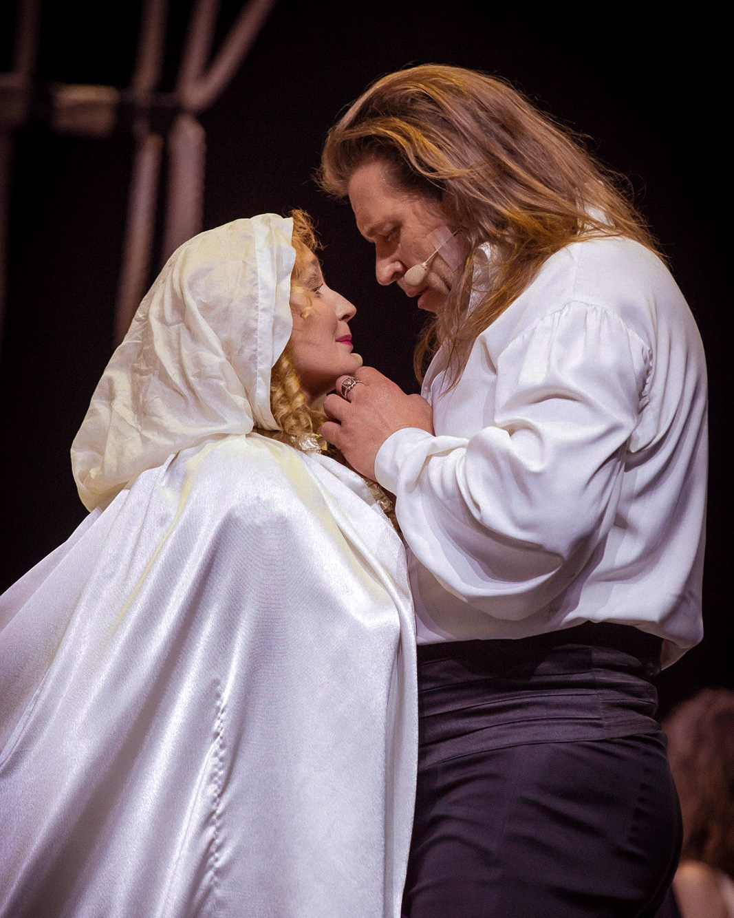 ТЕАТР. Фотограф и видеограф для бизнеса в Москве — фуд, рестораны, интерьер, контент | Sizov Studio