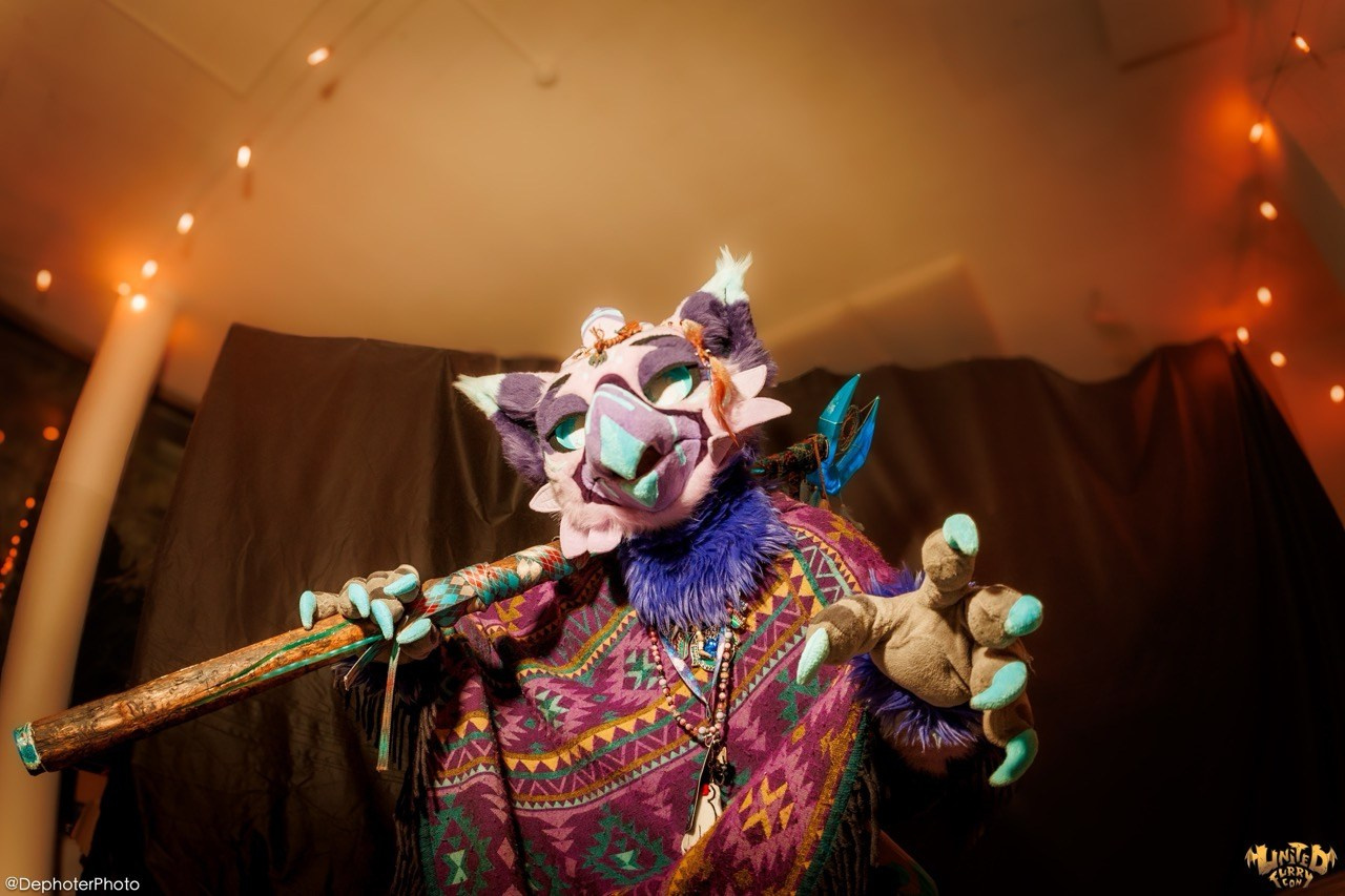 United Furry Convention 2026. Различные мероприятия и просто фотографии людей