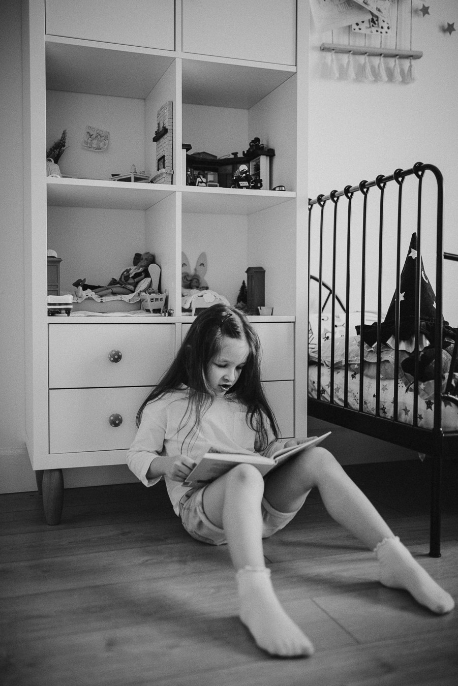 Костя, Яна, Кристина, Леон | дома